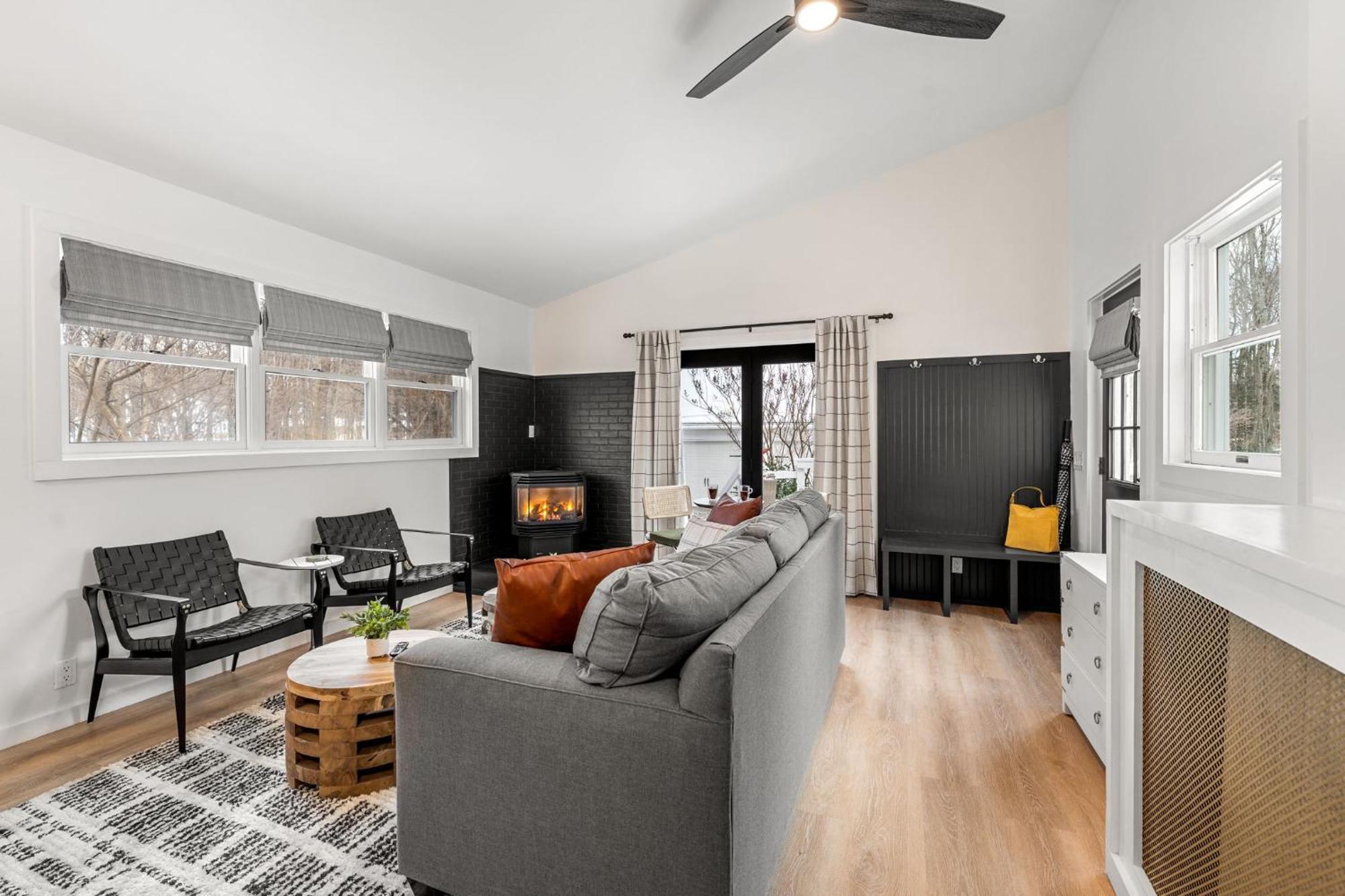 Launchpoint Lodge Lincoln Zewnętrze zdjęcie